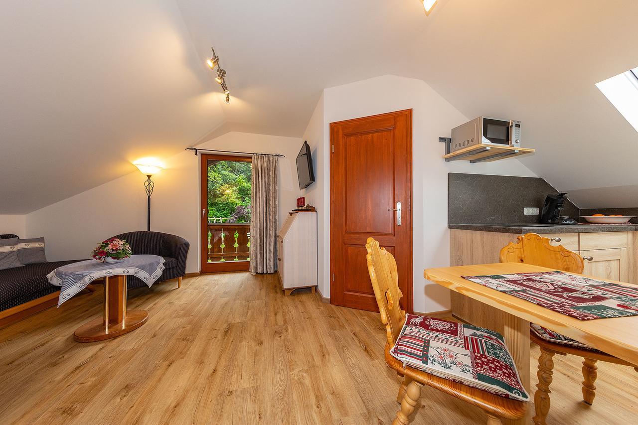 Groebl-alm Haus Zur Schoenen Aussicht * Graswang