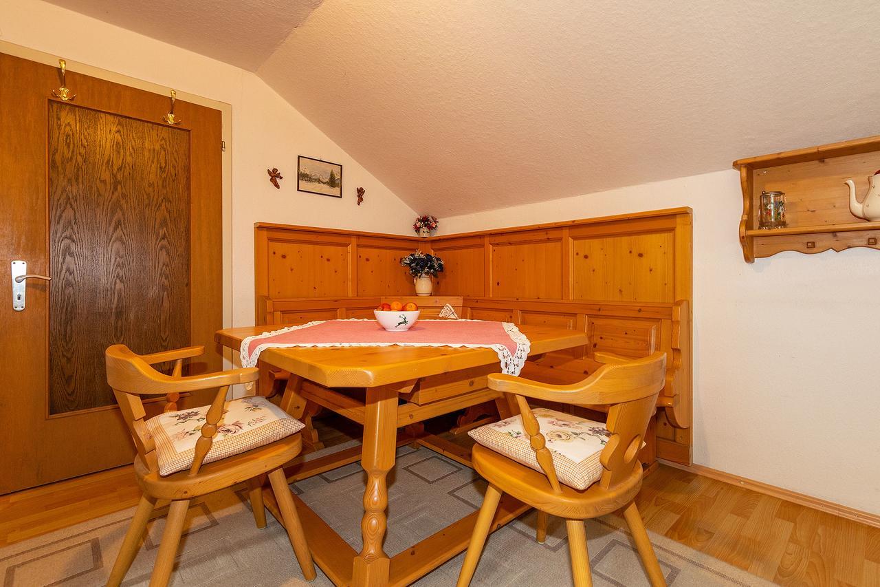 Groebl-alm Haus Zur Schoenen Aussicht Apartment *